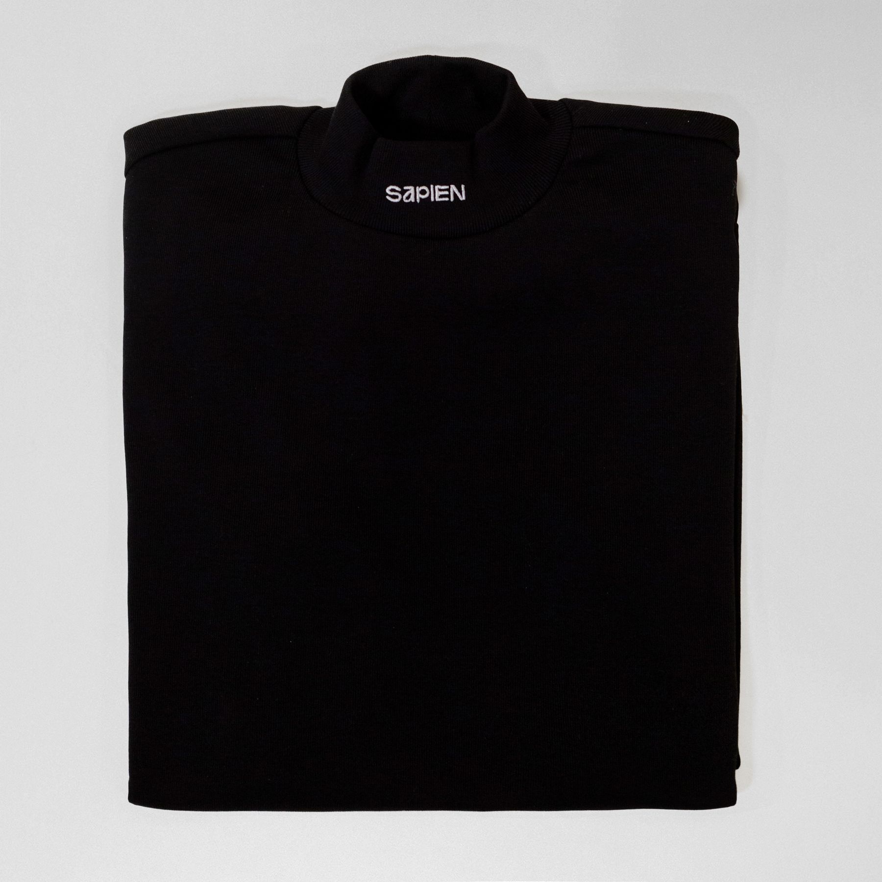 Pull Sapien plié, logo brodé au col